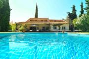 Vale do Lobo 5 Bed Villa with Large Pool overlooking Golf Course