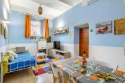 Children House Apartment