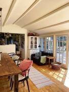 Oasis Near Beach With Space To Play