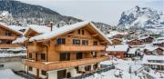 Prival - Majestic Peak 3br Chalet