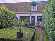 Charmant F2 au calme avec petit jardin