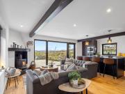 Garrai Locha Cottage