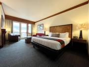 Ski In Ski Out Stowe Studio at Spruce Peak