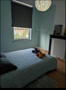 Chambre confortable lit double schaarbeek 1ere étage clé normal Chambre confortable lit double schaarbeek 1ere étage clé normal