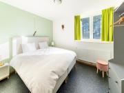 Stylish Retreat with Sauna Stylish Retreat with Sauna