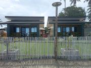 PETER AND MARIAS RESORT, casa junto al mar