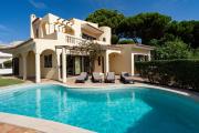 Villa Lucio by SAPvillas