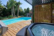 Gite STANDING climatisé avec piscine chauffée et SPA PRIVATIF Gite STANDING climatisé avec piscine chauffée et SPA PRIVATIF