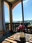 T2 mezzanine avec loggia vue montagne au Port de Saint-Cyprien