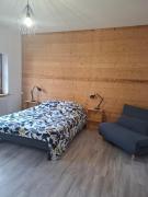 gîte lœuf ou la poule, parking privé, sur domaine viticole