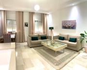 Cosy S2 Apartment Near LaMrsa Beach