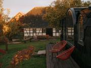 Ferienhof Stall & Sterne, Ferienwohnungen in der Scheune und Tinyhäuser