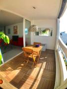 AS13993- P2 Vue mer avec piscine direct sur plage