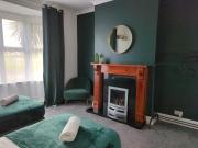 Charming 3-Bedroom House - Prime Location in Wolverhampton!