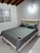 Casa con todas las comodidades en prados del este