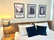 AP 2 quartos proximo à AV Paulista com vaga