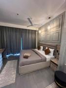 Top New Delhi Top New Delhi