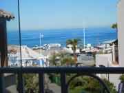 Superbe T2 face mer piscine