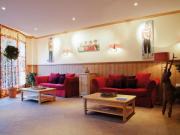 Cozy Alpine Apartment