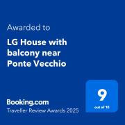 LG House with balcony near Ponte Vecchio