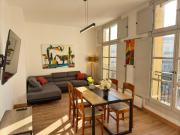 Place de la Mairie, Art Apparts