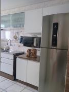 Apê na Guilhermina, 6min da praia 2 dormitórios, escadas