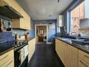 Bee Accommodations - Leicester Home