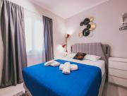 Aura Suite Stadiou by Zeus Suites