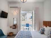 Top Kampos Paros