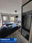 Viihtyisä Leposoppi hyvällä sijainnilla järven läheisyydessä