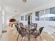 House Chill House Chill