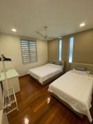 Top Kuching