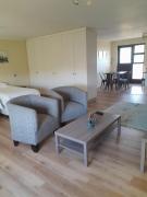 Luxury Studio sleeps up to 3 adults - Sunset Beach