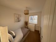 Modern & Spacious 3-Bedroom Home in Dartford, Ideal for Families, Groups and Contractors