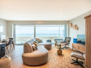 Apartment with sea view in St-Idesbald Apartment with sea view in St-Idesbald