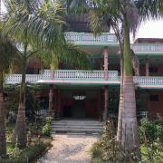 Top Sauraha