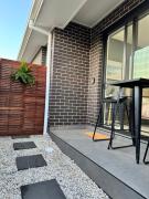 Modern Ensuite with Private Side Entry