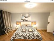 Appartement rénové place du Palais avec parking