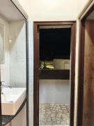 Incredibles Hostel & Safari