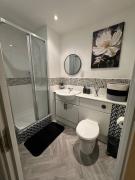 Idyllic Riverside Retreat