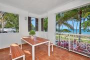 Top Palm Cove
