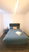 Two Bedroom Flat in London