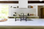 Top Phoenicia