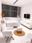 Ótima localização no Centro do RJ, frente ao metrô