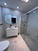 Bondi Modern Beachside Suite