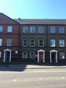 Ultra Modern Apt free parking