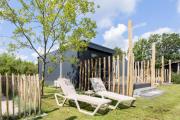 Tiny House met vlonder | 2 personen - Vakantiepark De Kremmer