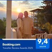 Cristal House Glamping at Villa Migelita Ecolodge