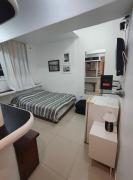 Studio na quadra da praia