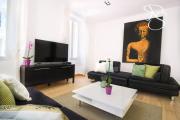 Renovated 3 bedrooms with patio - heart of Cannes